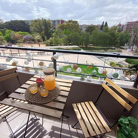 Luxotica Gardens Valencia Apartment Екстериор снимка